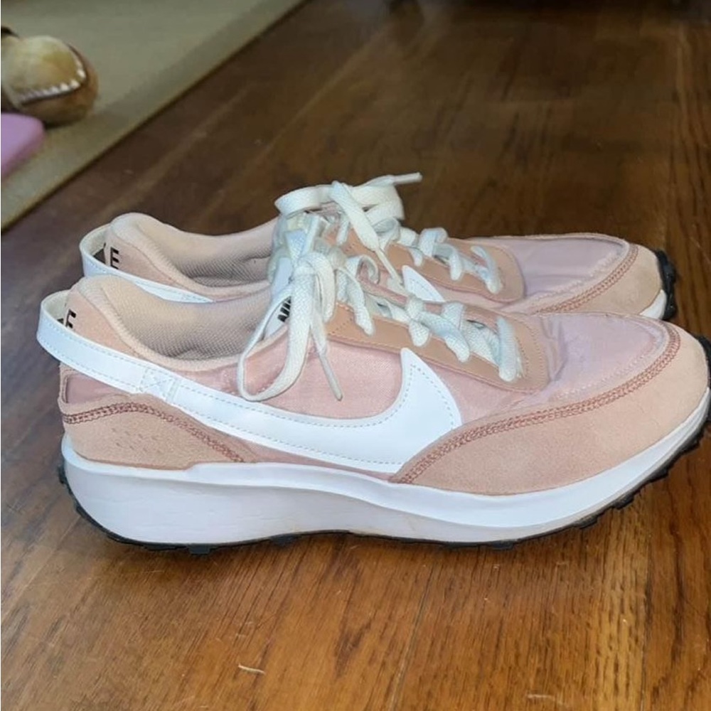 Nike waffle debut